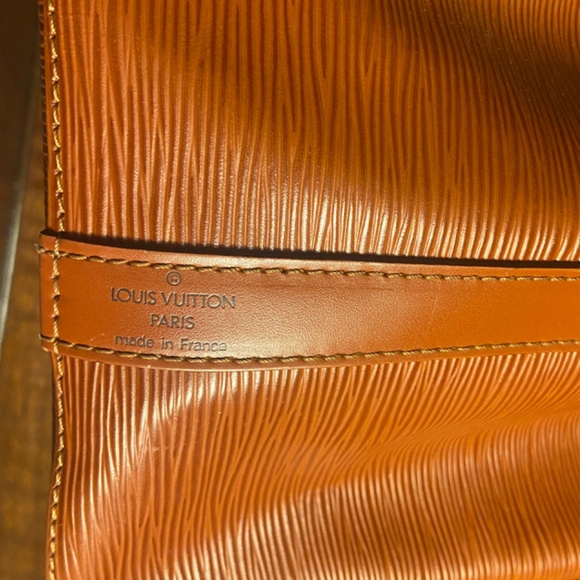 Louis Vuitton Tan/Brown Épi Leather Noe Bag - Picture 9 of 10